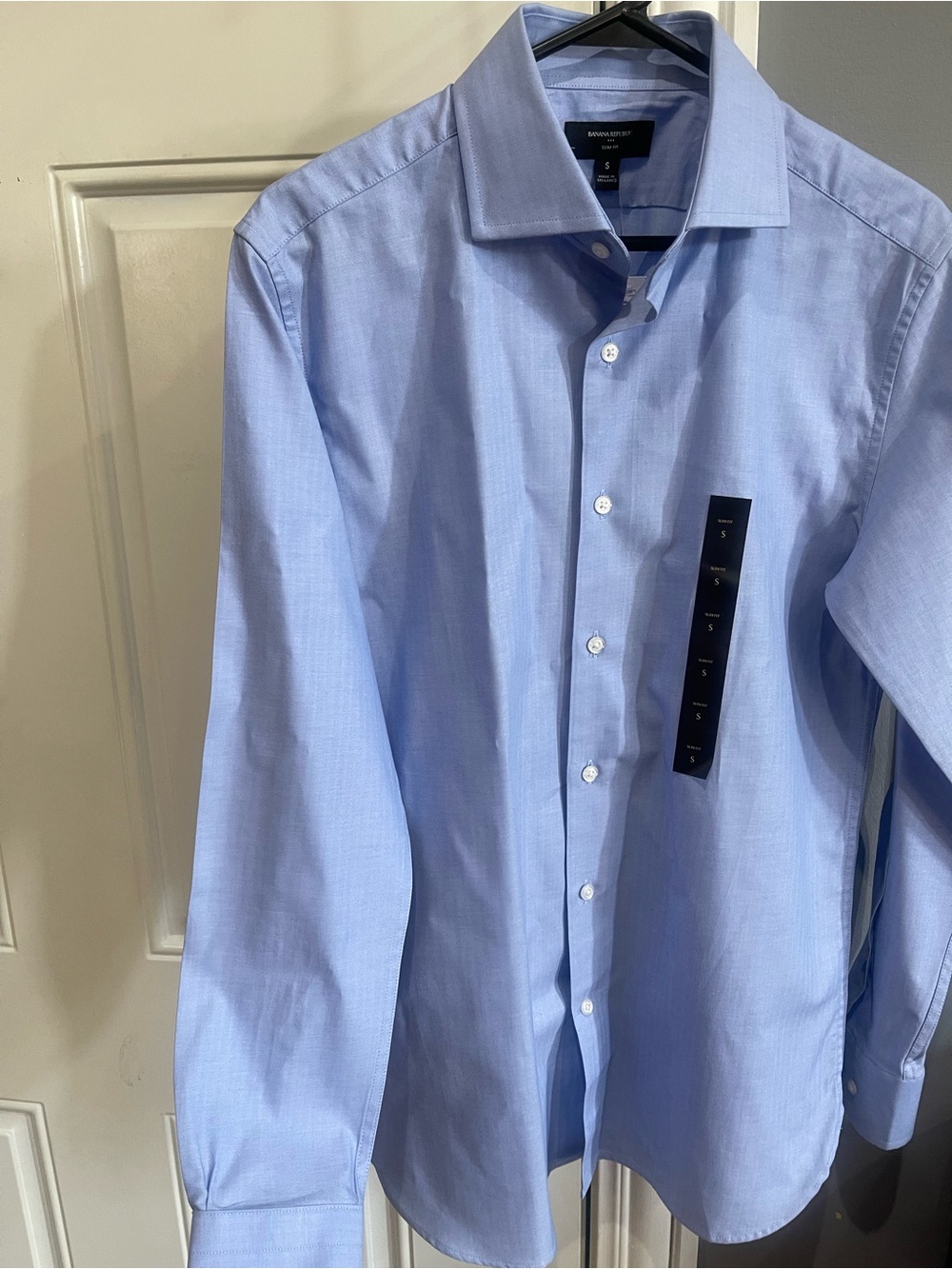 NWT Banana Republic Light Blue Men’s Slim Fit Dress Shirt - Spread Collar Sz S